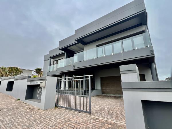 7 Bedroom House
