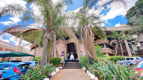 1 650  m² Office Space