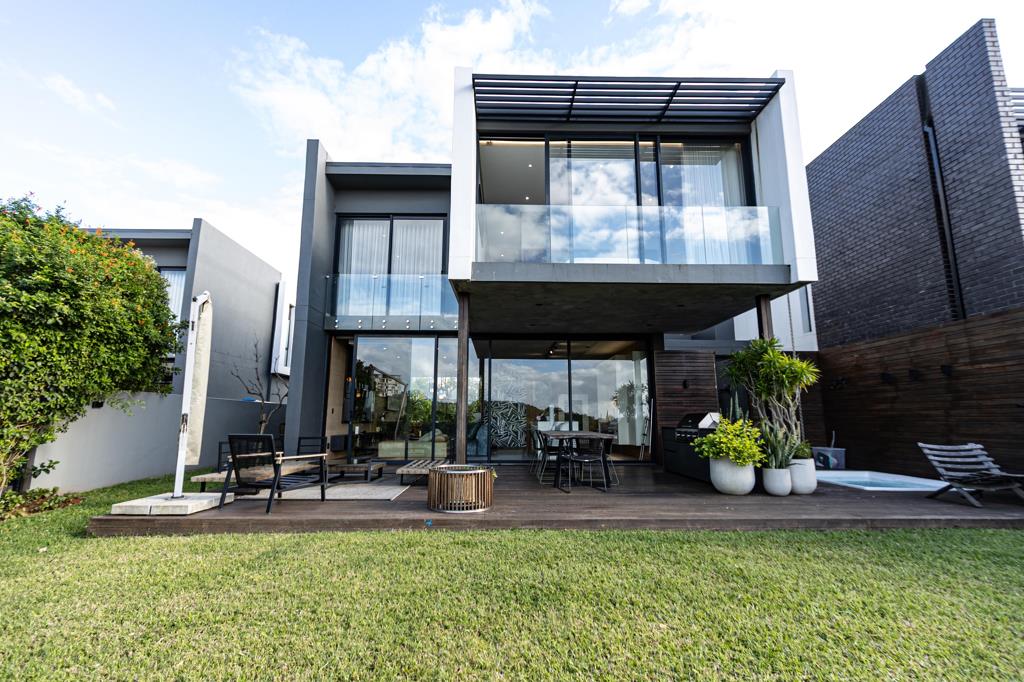 4 Bedroom Duplex