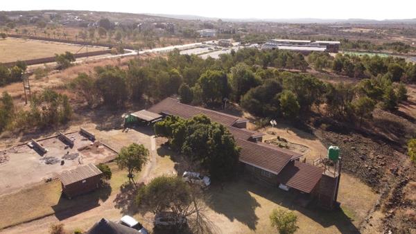 10.8 ha Smallholding