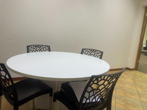 63 m² Commercial space