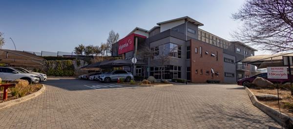 2 002  m² Industrial space