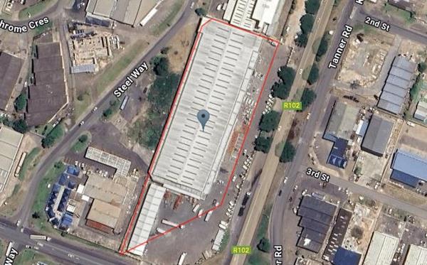 14 000  m² Industrial space