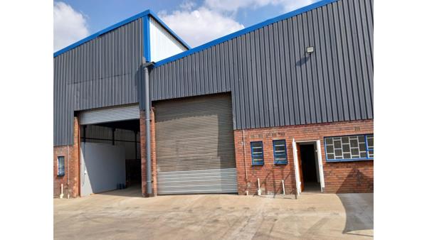 800  m² Commercial space