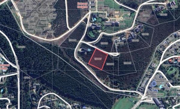 3 961 m² Land