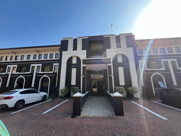 389 m² Office Space