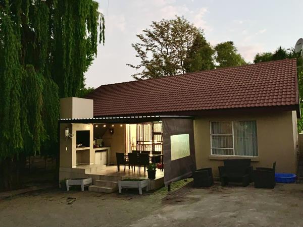 2 Bedroom House