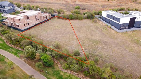 1 452 m² Land