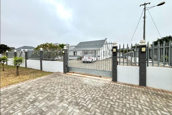 445 m² Commercial space