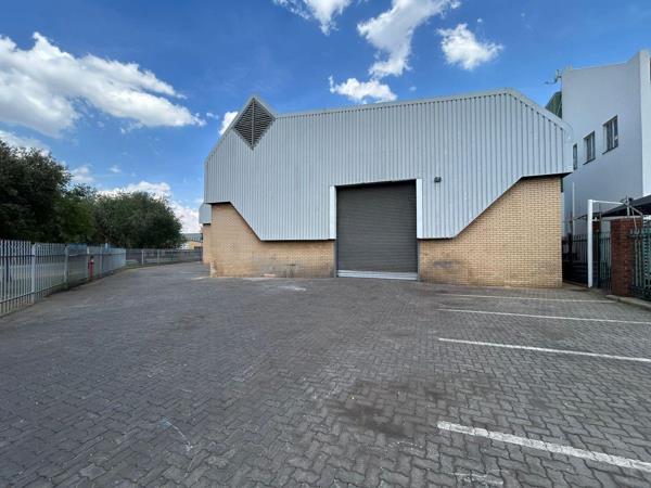 1 092 m² Industrial space