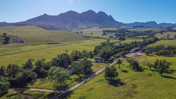 12 ha Land