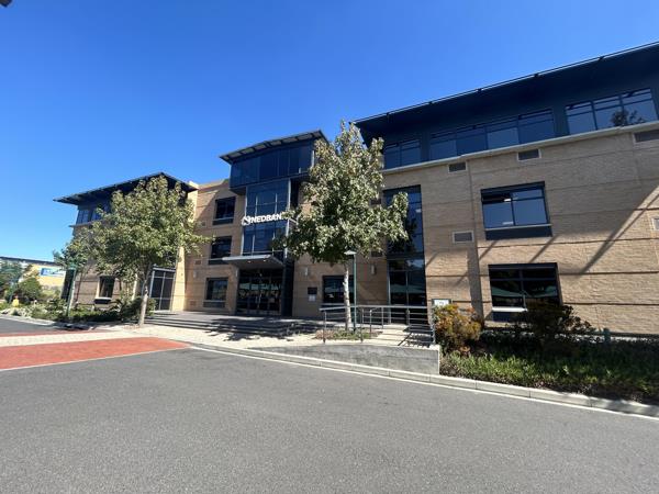 400.6 m² Commercial space