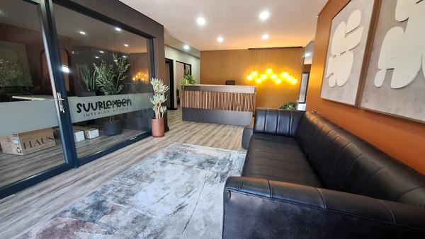 14  m² Commercial space