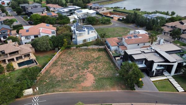 801 m² Land