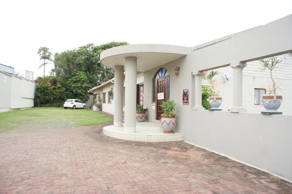 8 Bedroom House
