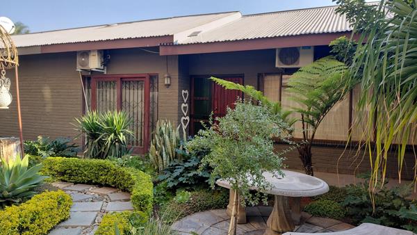 2 Bedroom Garden Cottage