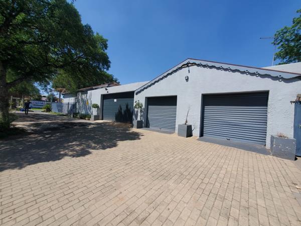 6 Bedroom House