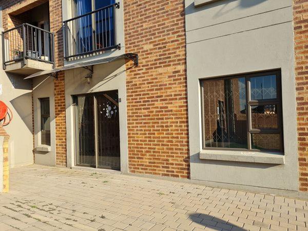 3 Bedroom Flat