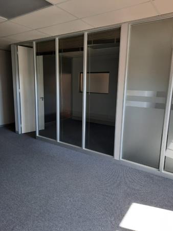 87  m² Commercial space