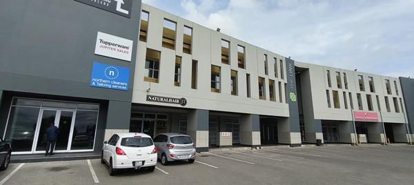 429  m² Retail Space