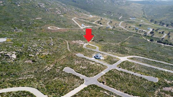 443 m² Land