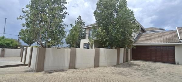 4 Bedroom Townhouse