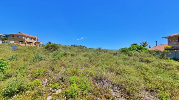 732 m² Land