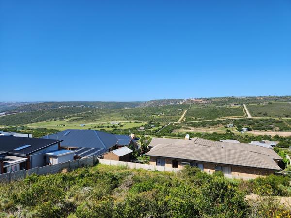 605 m² Land