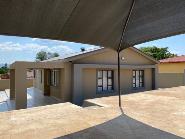 2 Bedroom House