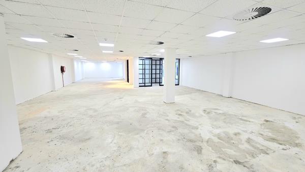 306  m² Office Space