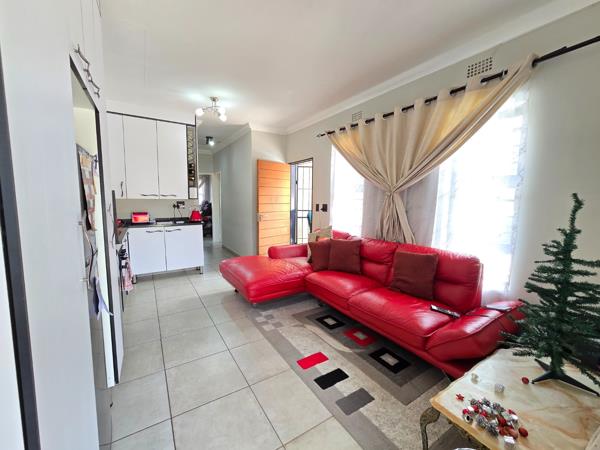 2 Bedroom House