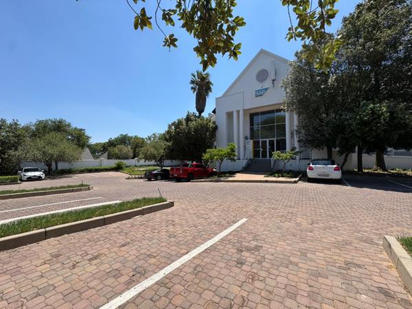 667 m² Commercial space