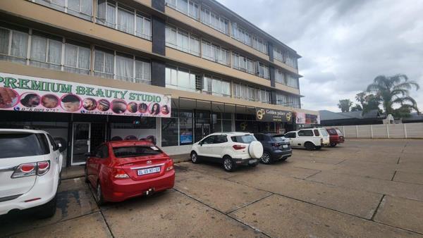 88 m² Commercial space