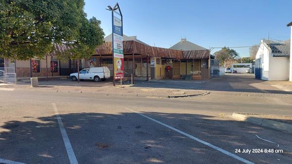 100 m² Retail Space