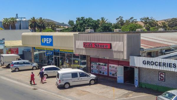 400  m² Retail Space