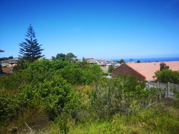 900 m² Land