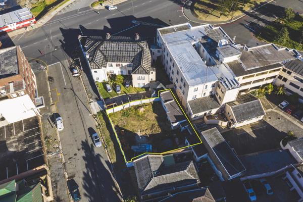 452 m² Land