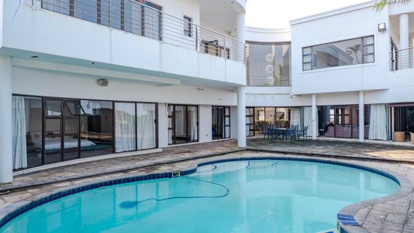 8 Bedroom House