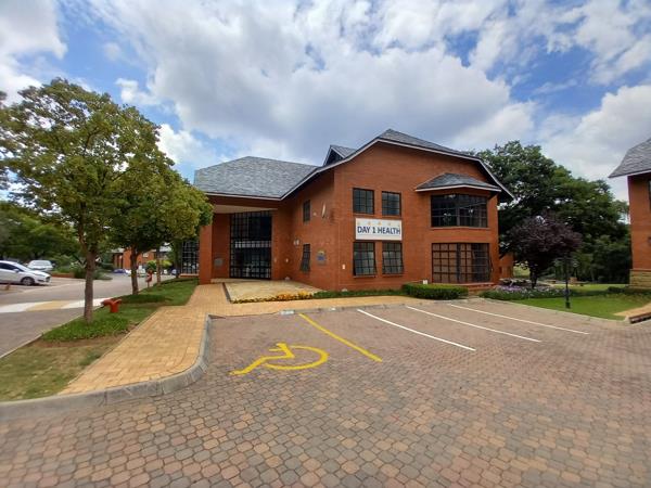 512 m² Commercial space