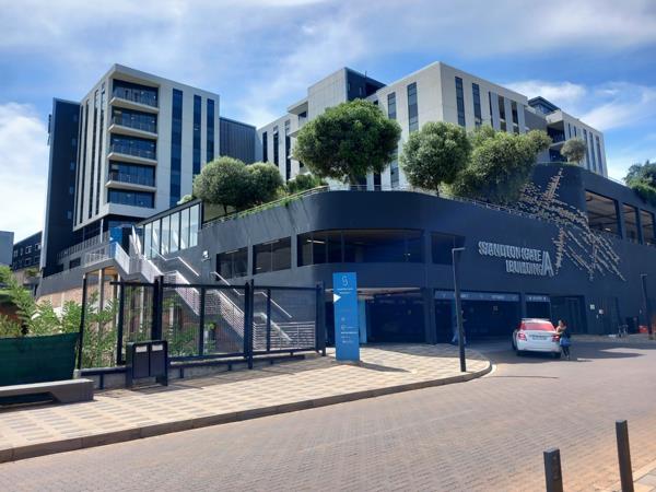 464 m² Commercial space