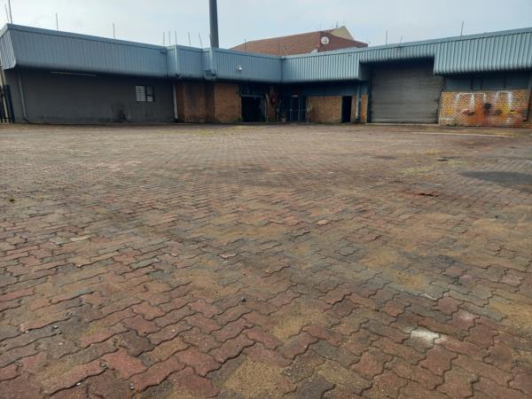 1 020  m² Industrial space