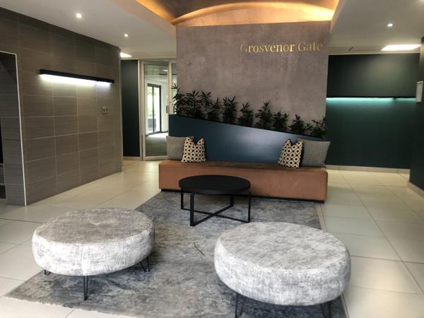 172  m² Commercial space