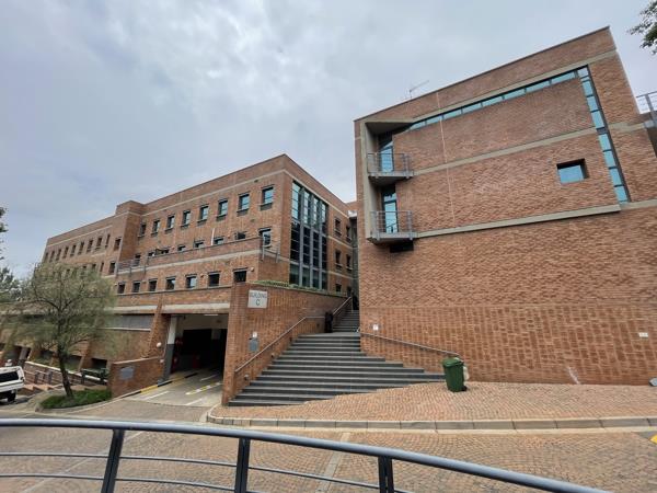 358  m² Commercial space