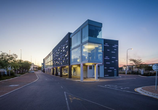 132 m² Commercial space