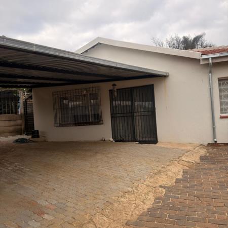 1 Bedroom Townhouse