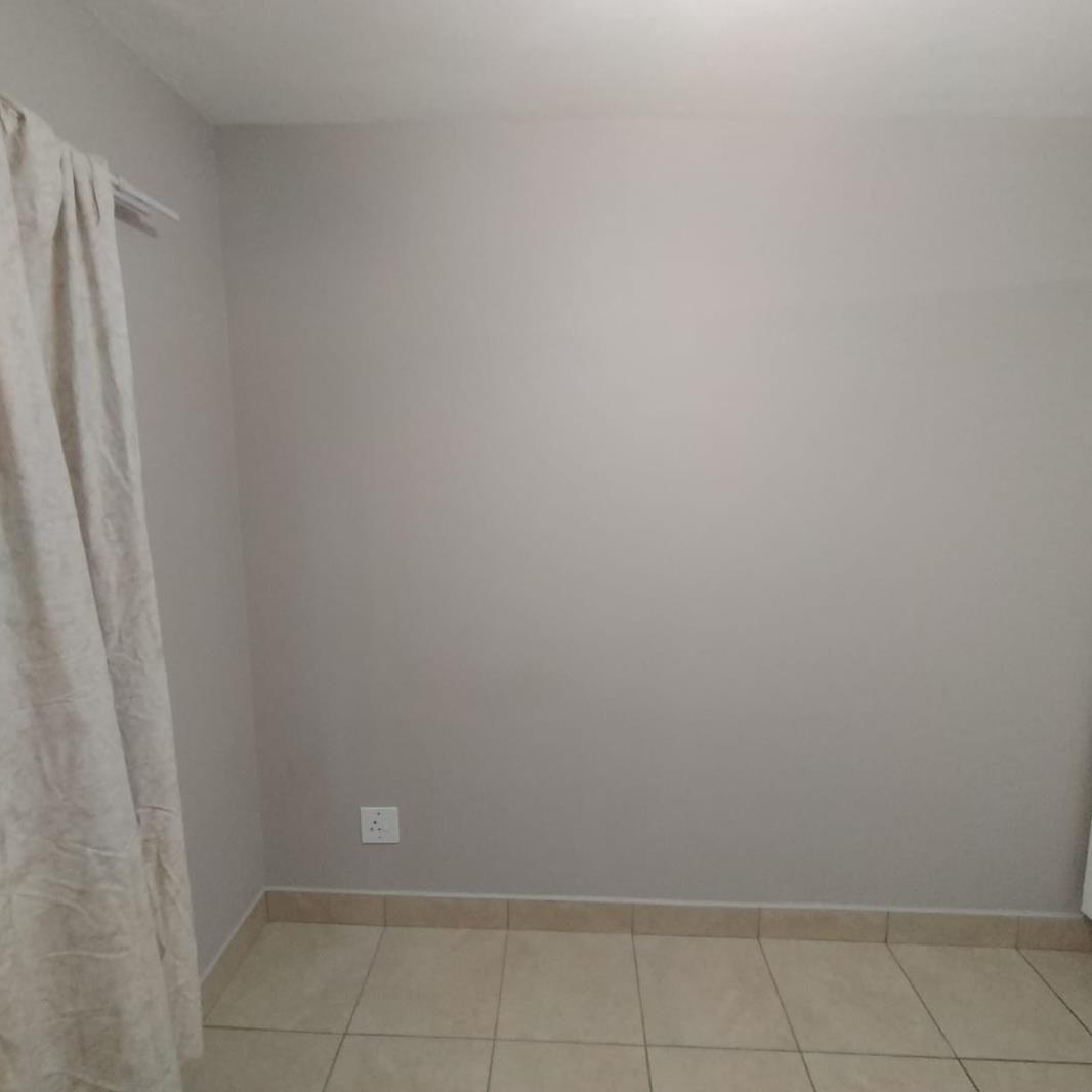 Apartment in Polokwane Local Municipality, Ivy Park, Polokwane Ward 19 - More