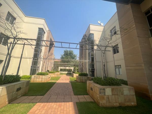 1 020 m² Commercial space