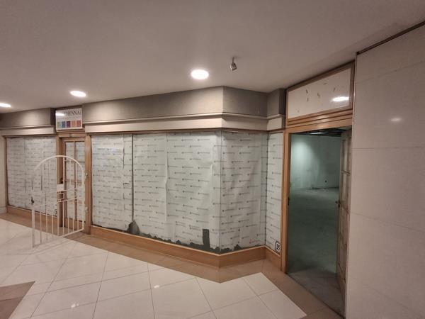 73 m² Retail Space