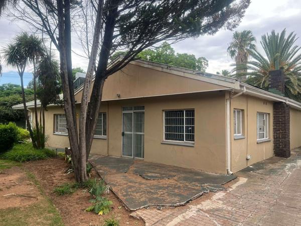 11 Bedroom Townhouse