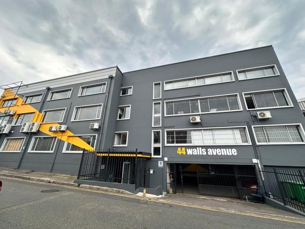 330 m² Office Space